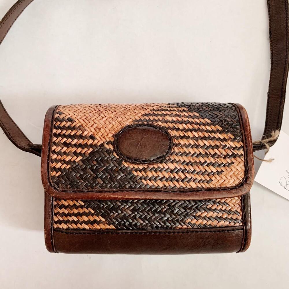 Vintage Boho Rattan Crossbody - Picture 2 of 7
